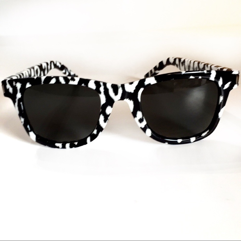 Last! Saint Laurent 50mm Square Sunglasses - Picture 2 of 6